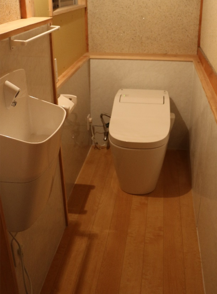 トイレ交換工事